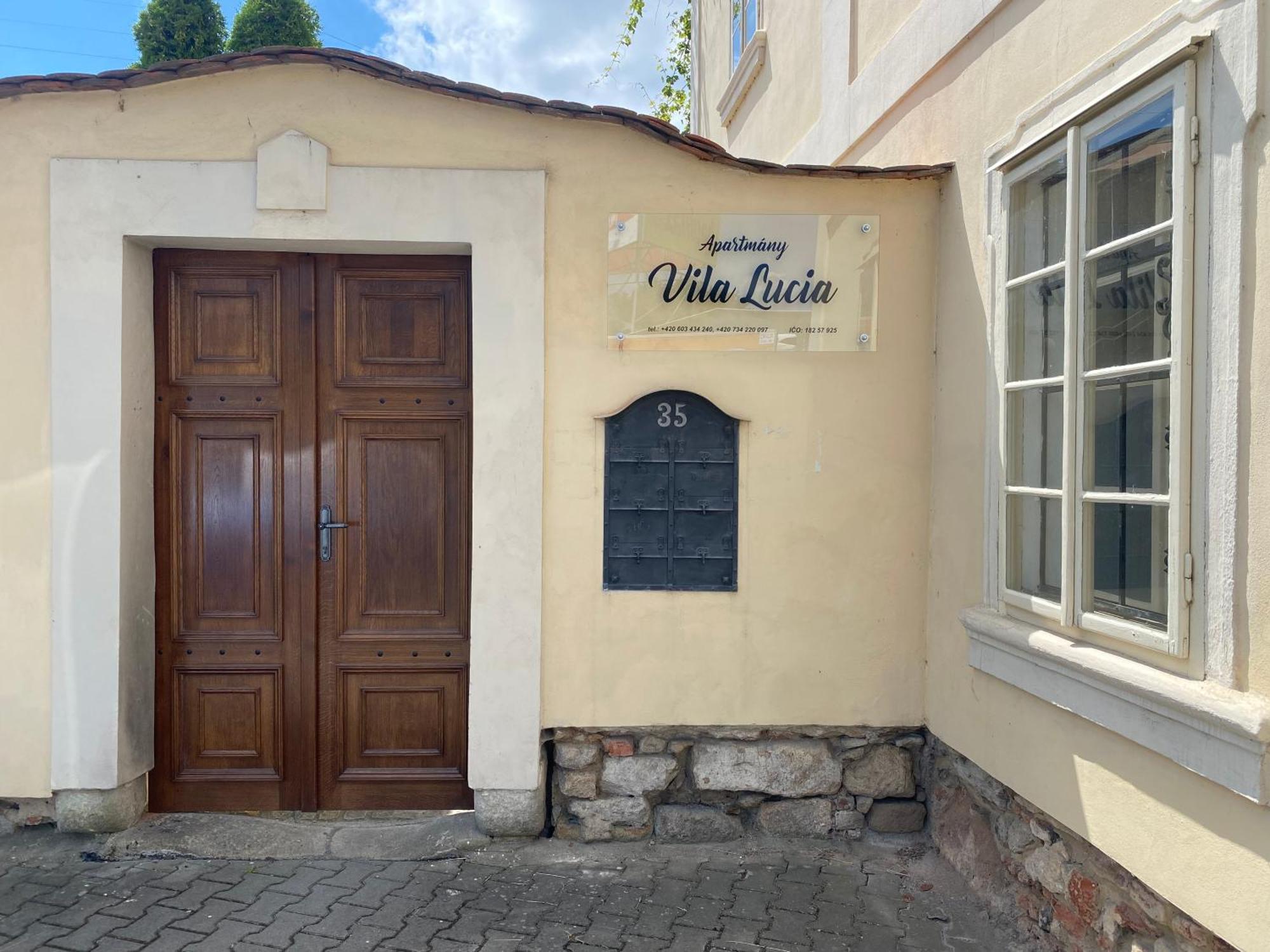 Galerie Vila Lucia #5 - mezotonový apartmán Plzeň Esterno foto